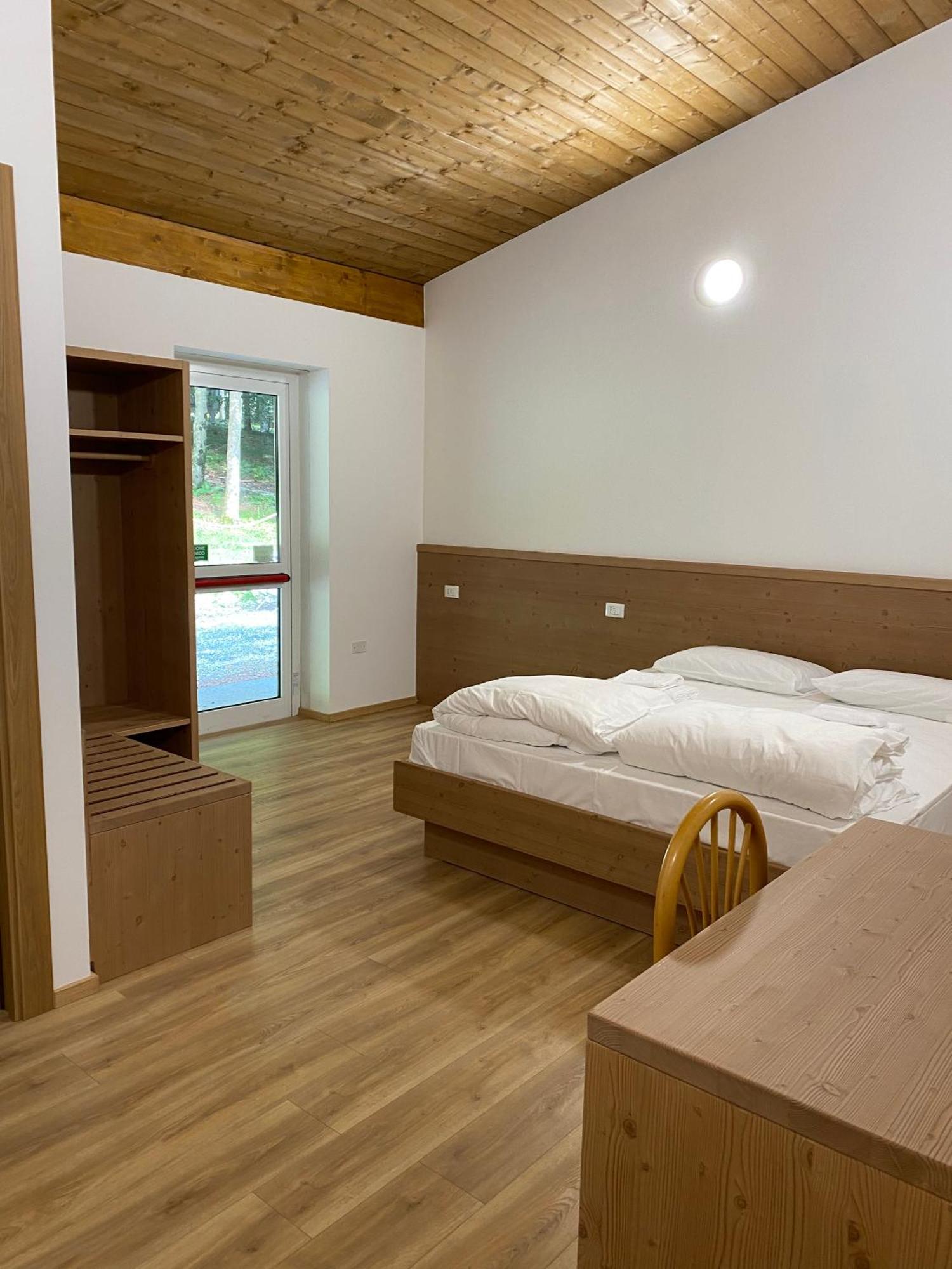 Hotel Rifugio Pian dei Ciclamini Lusevera Esterno foto